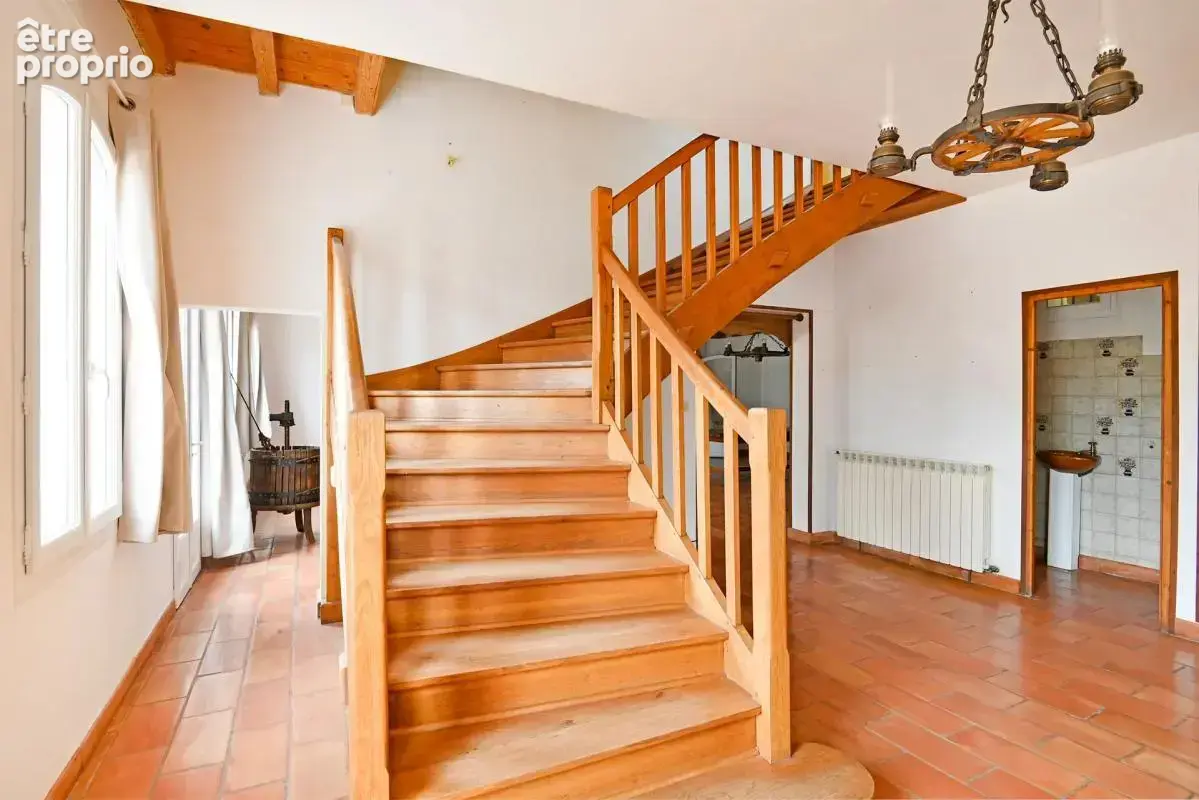 Maison de 7 pièces de 264 m² à Vauvert - photo 25