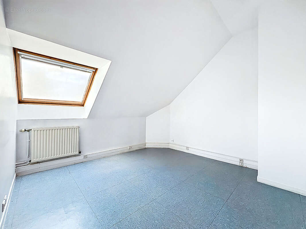 Appartement à DISTRE