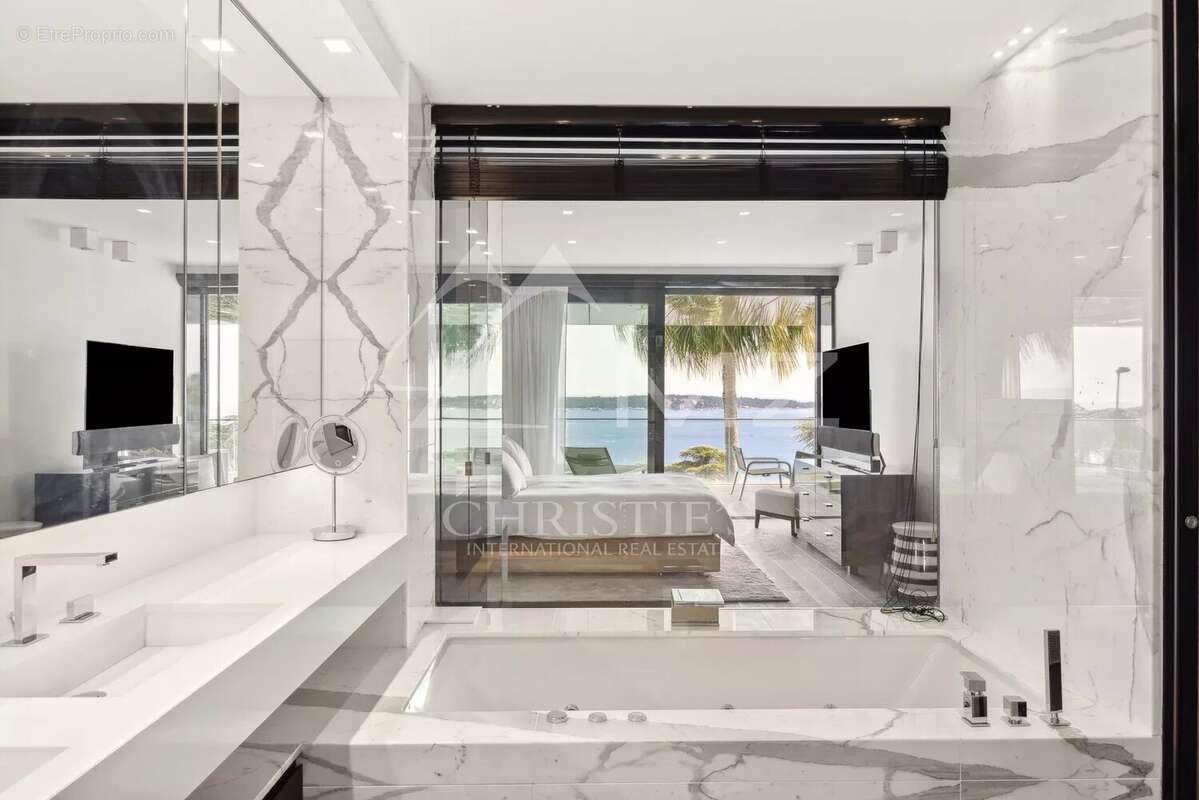 Appartement de grand standing avec vue sur la mer - photo 16