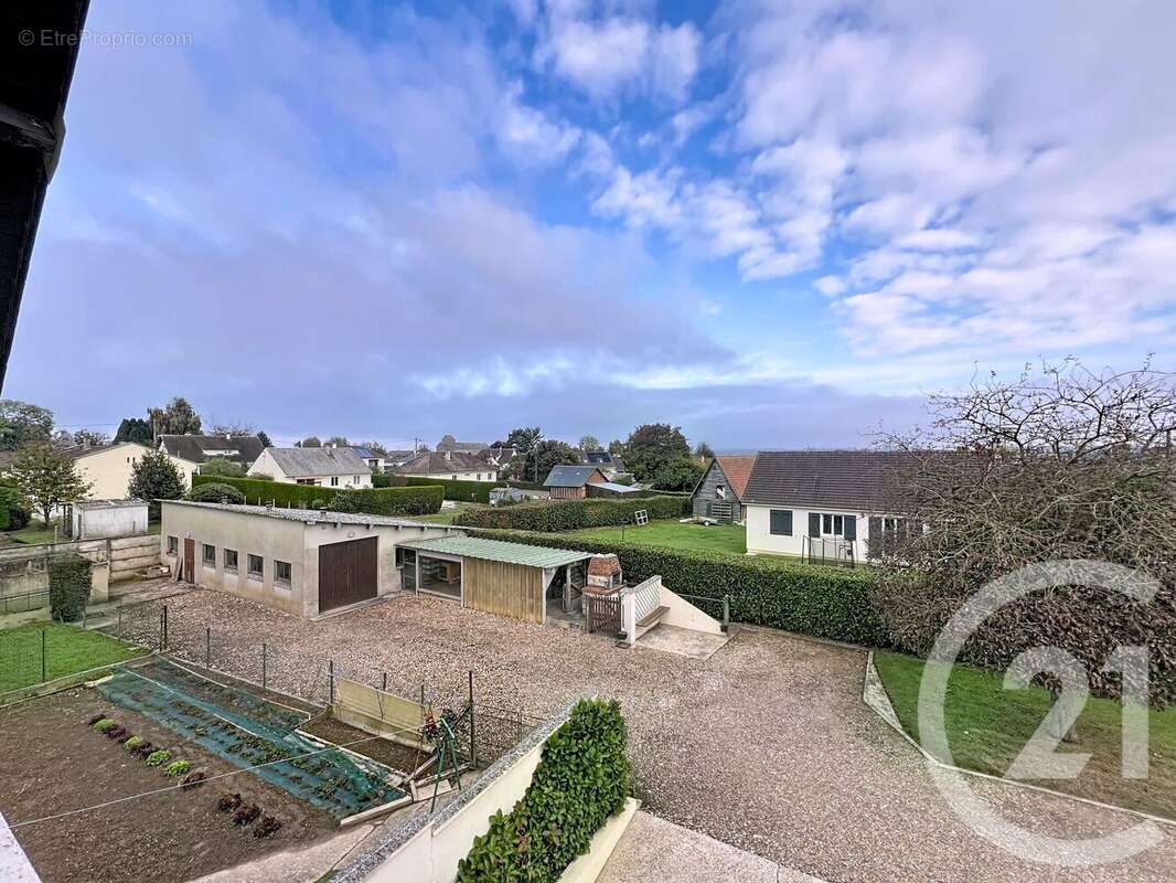 Maison à BOISSEY-LE-CHATEL