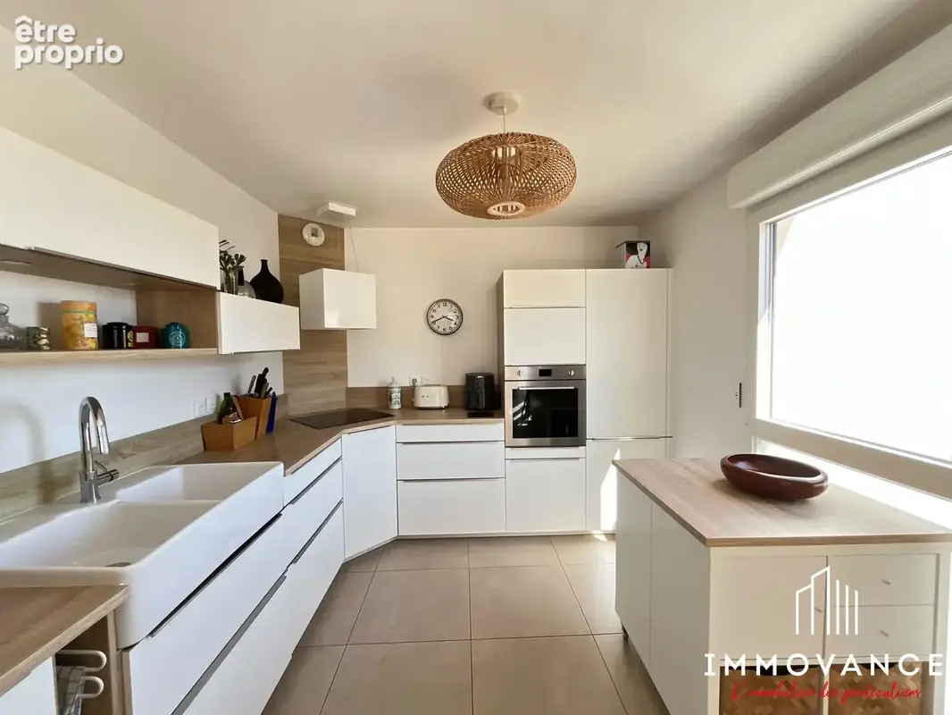Appartement 5 pièces 127 m² à vendre à Mauguio (34130) - photo 4