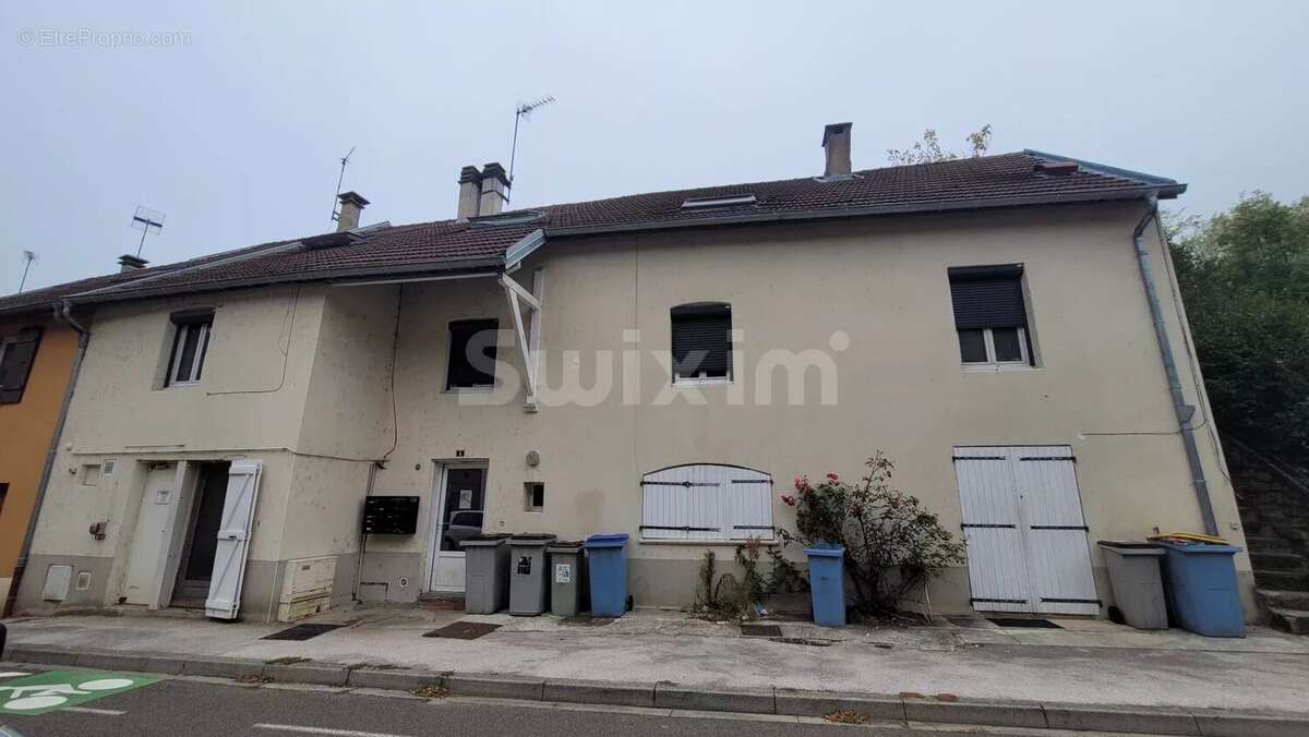 Appartement à LONS-LE-SAUNIER