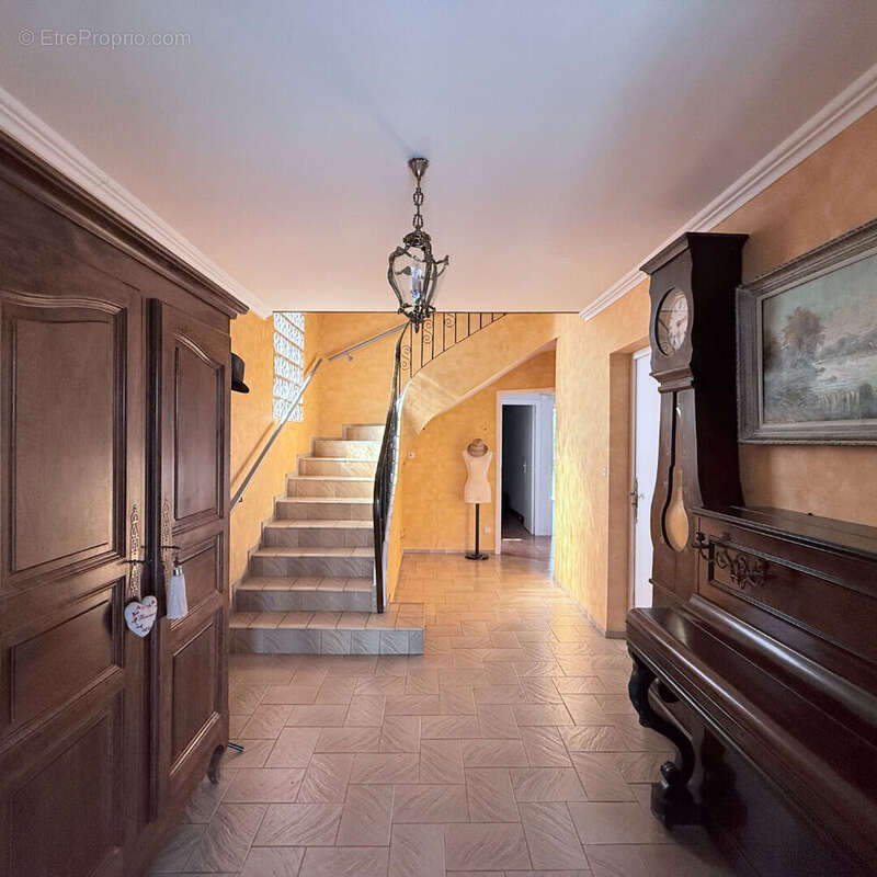 Maison Beziers 6 pièce(s) 160.79 m2 - photo 14