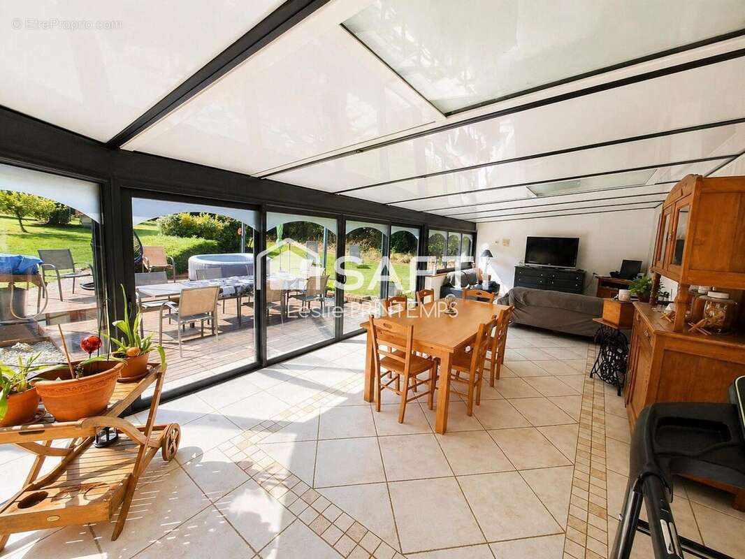 Photo 2 - Maison à BECELEUF