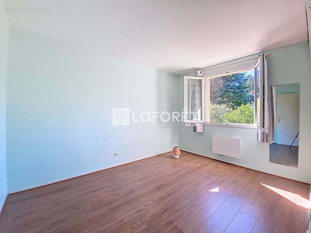 Maison à MARCOUSSIS