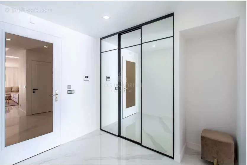 Appartement à VILLEFRANCHE-SUR-MER