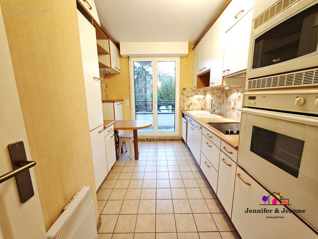 Appartement à ENGHIEN-LES-BAINS