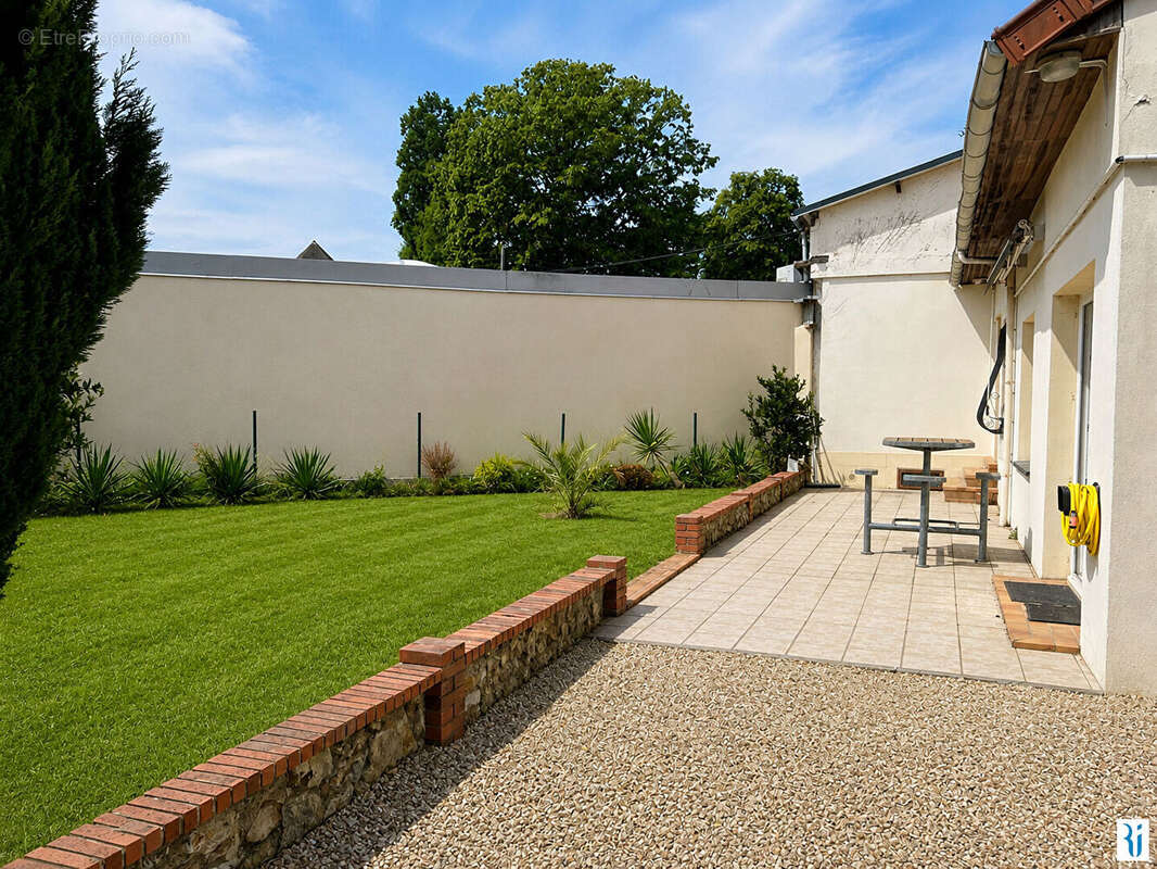 Maison Franqueville Saint Pierre 4 pièce(s) 62.475 m2 - photo 8