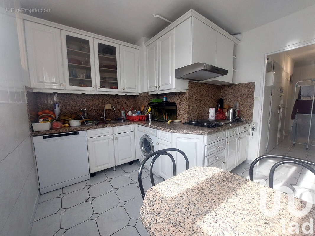 Photo 2 - Appartement à SAINT-GRATIEN