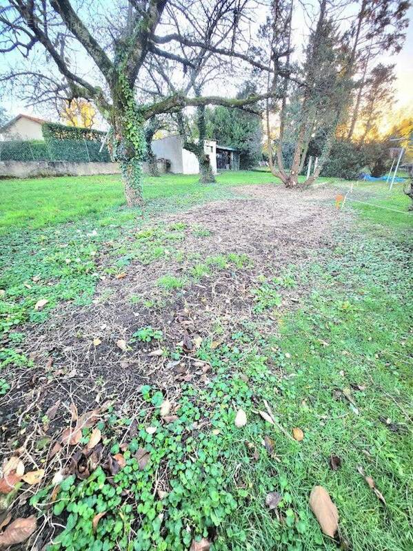 Photo 1 - Terrain à IRIGNY