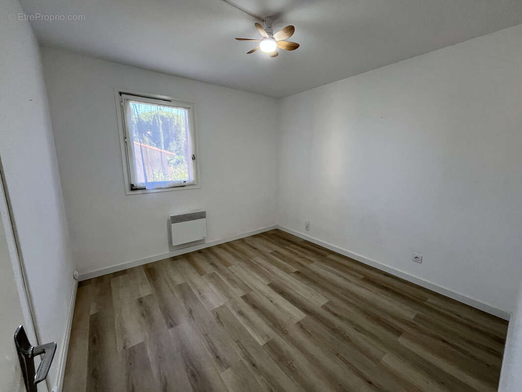 Appartement 2 pieces a vendre a collioure, avec parking prive residence du val saint elme - photo 5