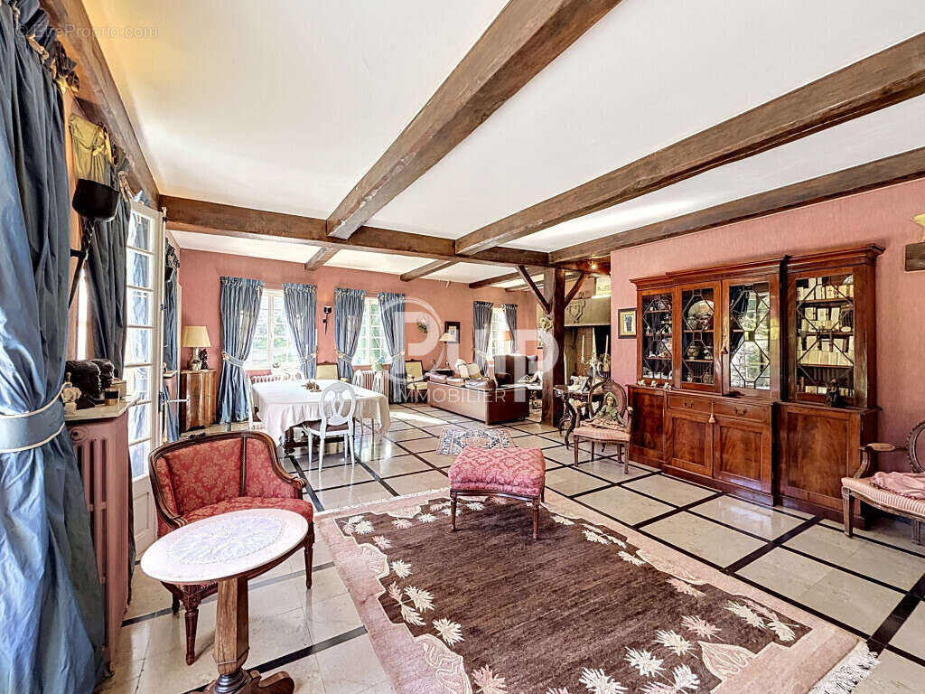 Maison à HESDIN