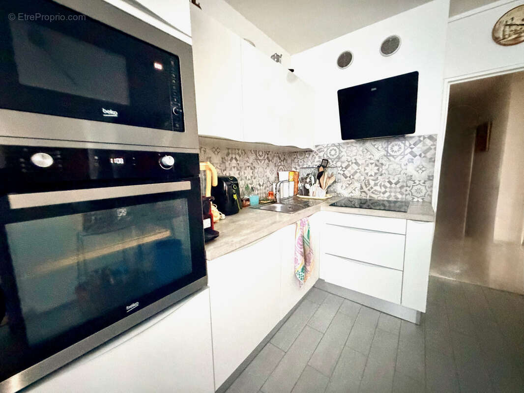 Appartement à MARSEILLE-8E