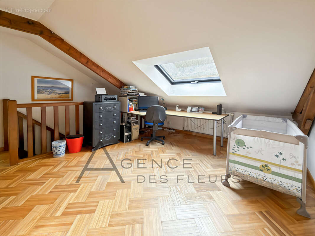 Maison à ELBEUF