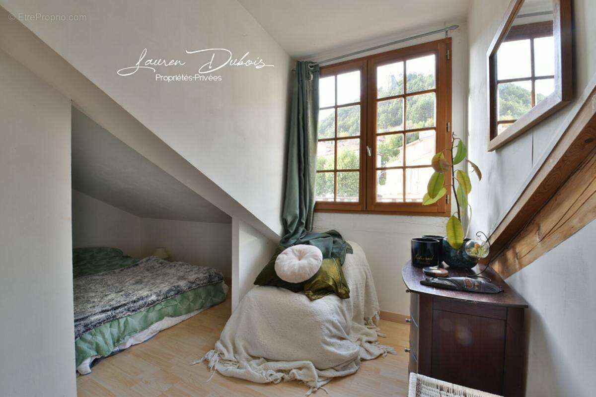 Appartement à SERRES