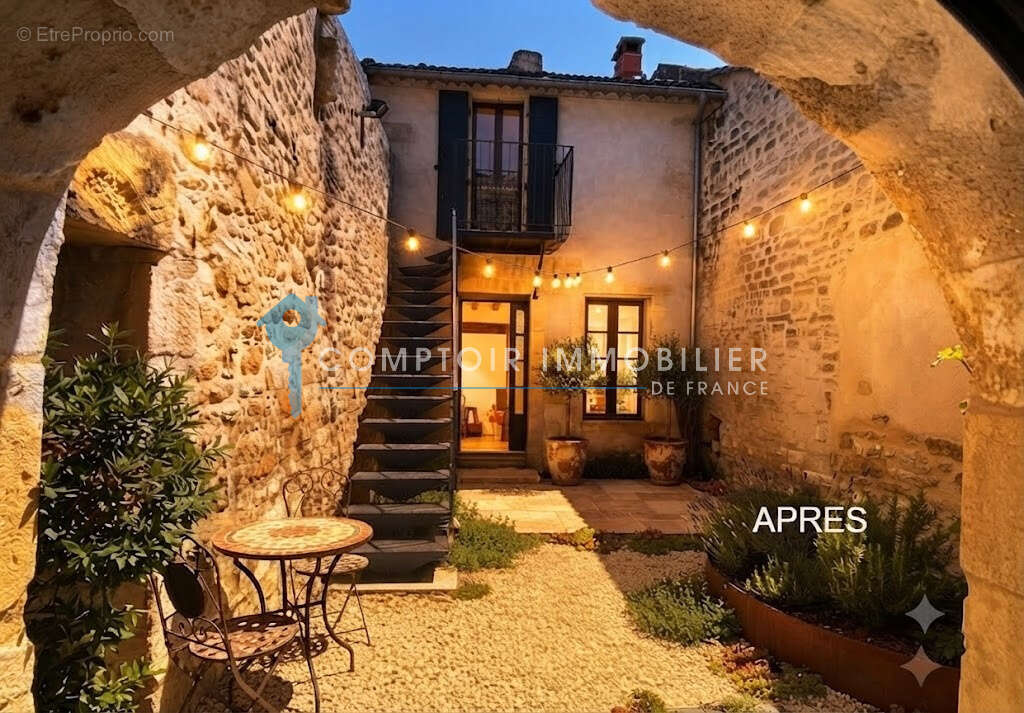 DPT(30)  Vallabrègues  Rare ! Maison de village d'architecte avec piscine intérieure et cour intime - photo 26