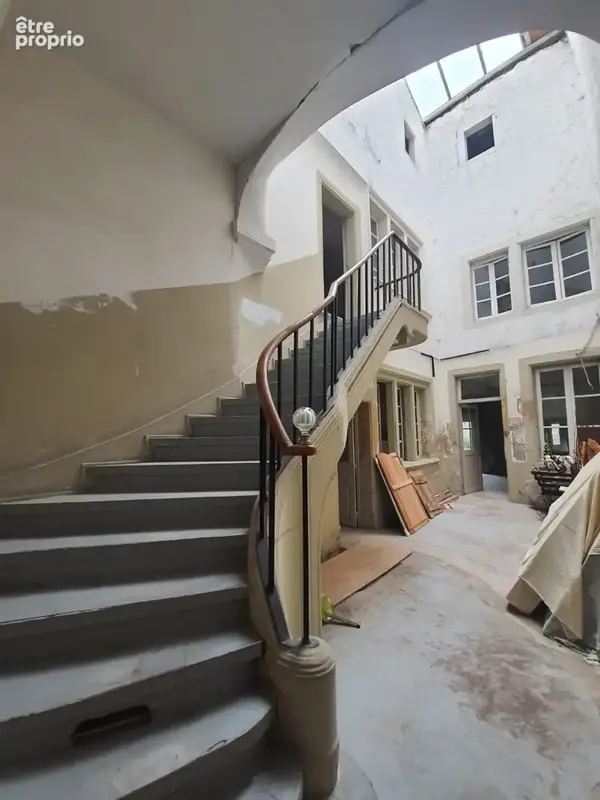 Dpt Vosges (88), à vendre RAMBERVILLERS immeuble T15 de 280 m2 à rénover en 5 ou 6 appartements avec cour - photo 2