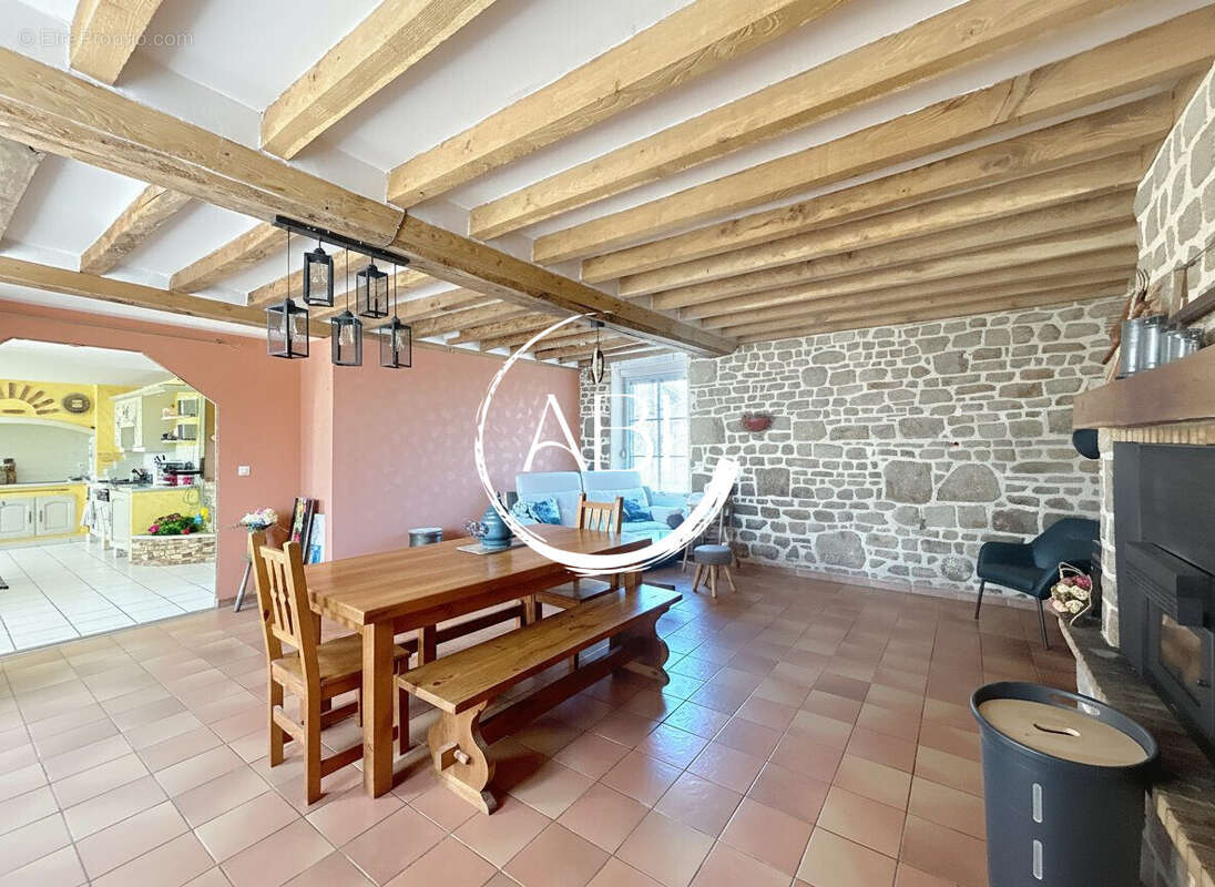 Maison à LA FERTE-MACE
