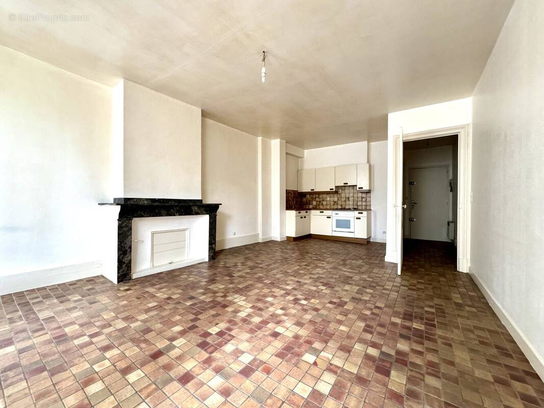 Appartement à CARCASSONNE