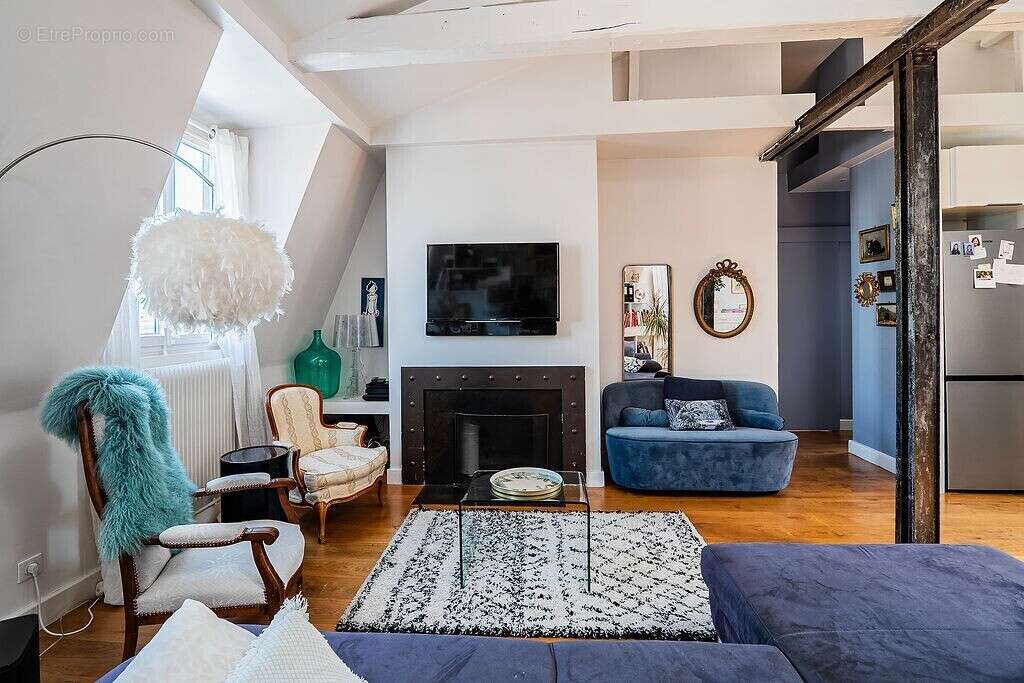 Appartement à PARIS-17E