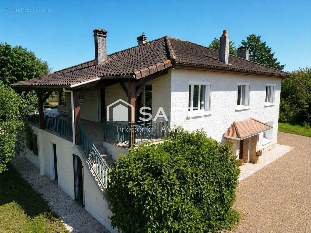 Photo 1 - Maison à VIVONNE