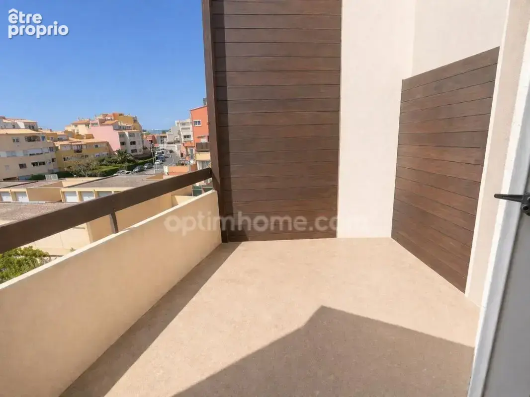 Appartement 2 pièces rénové 27 m² avec terrasse — proximité immédiate plage et port CAP D’AGDE (34) - photo 3