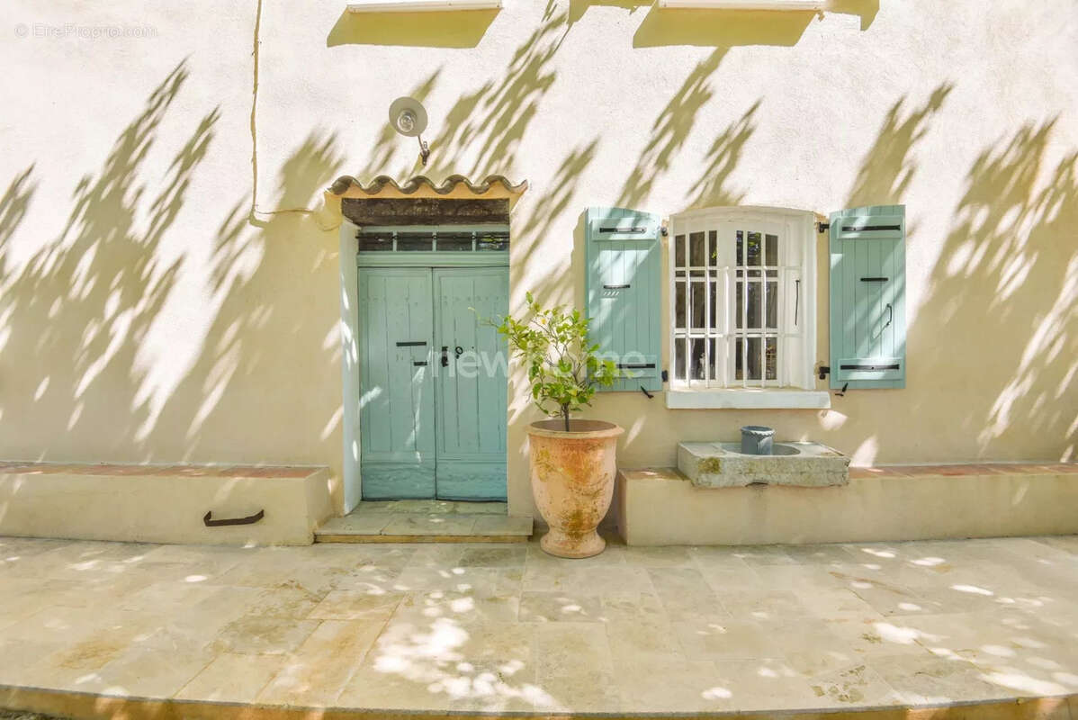 Maison à DRAGUIGNAN