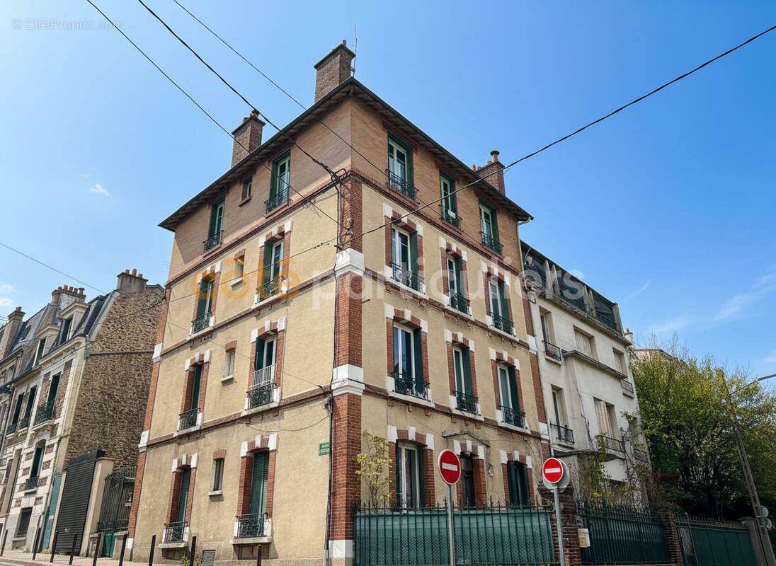 Appartement à VILLENEUVE-SAINT-GEORGES