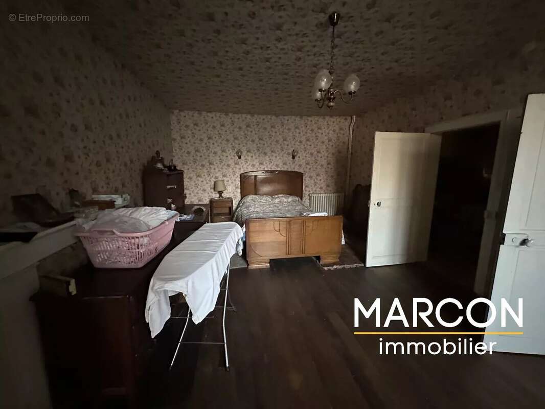 Maison à LES GRANDS-CHEZEAUX