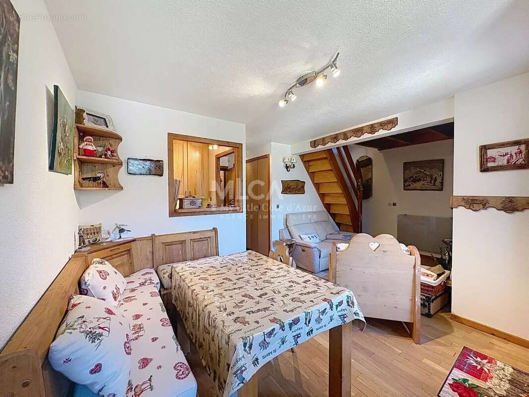 Trois pièces en duplex vue dominante - photo 5