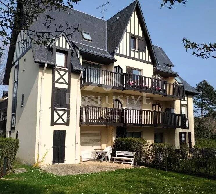 Appartement à TOURGEVILLE