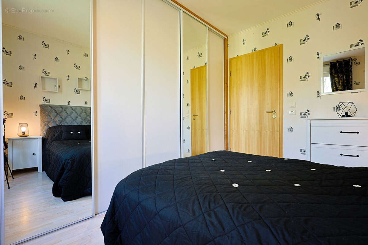 Appartement à CREHANGE