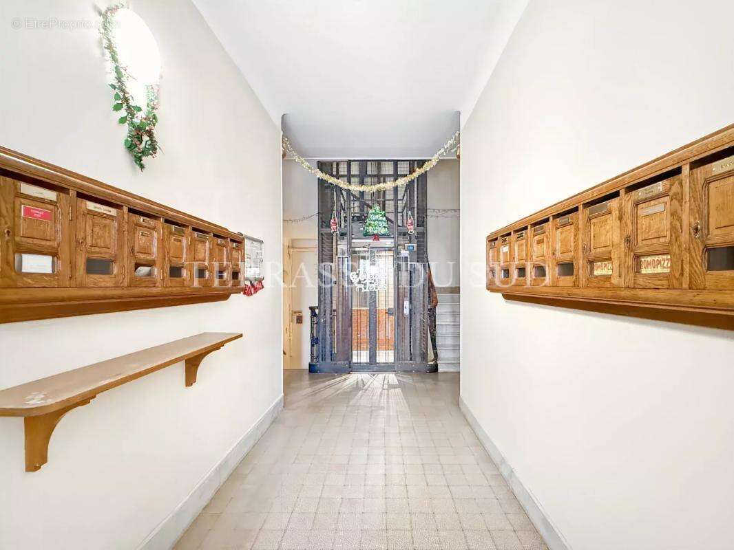 Appartement à MARSEILLE-8E