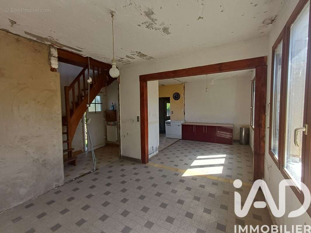 Photo 4 - Maison à VILLEBLEVIN