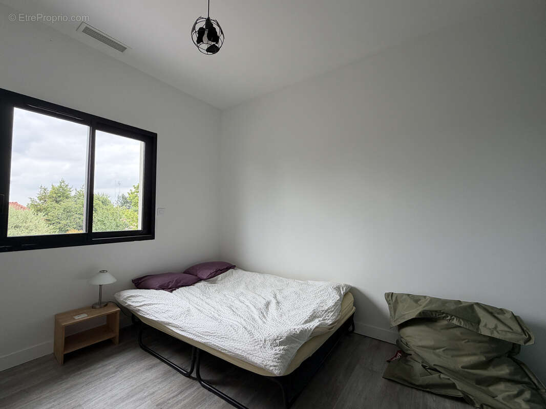 AUSSONNE - Maison familiale récente - 156 m2 - 6 chambres - DPE A - - photo 18