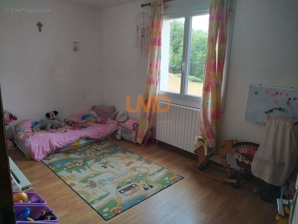 Maison à VILLENEUVE