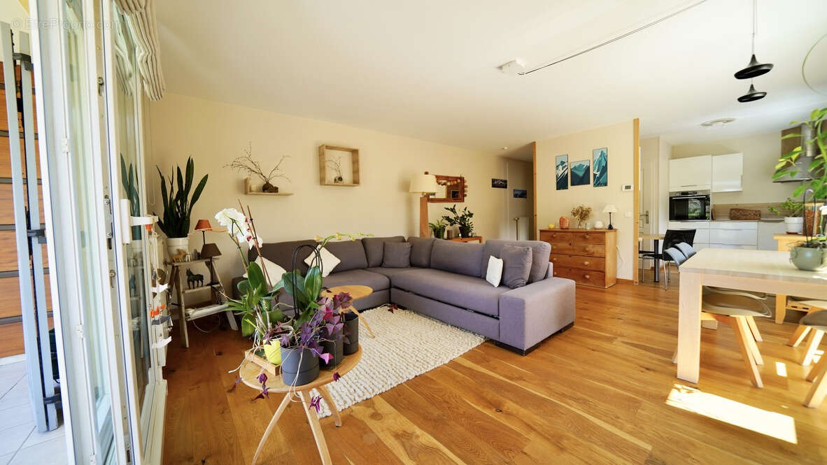 Appartement à ANNECY-LE-VIEUX