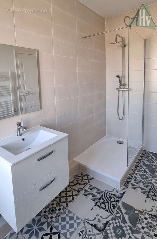 Appartement de type F3 - 65 m2 - Provins - photo 6