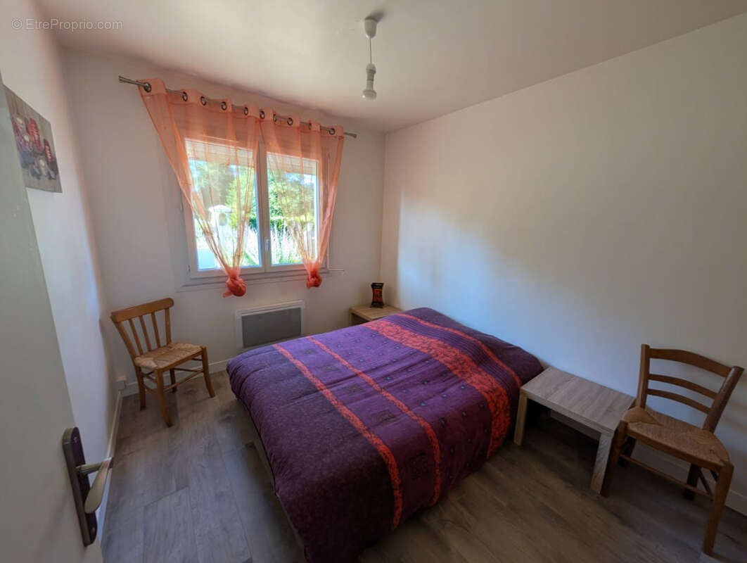 Maison à EYZIN-PINET