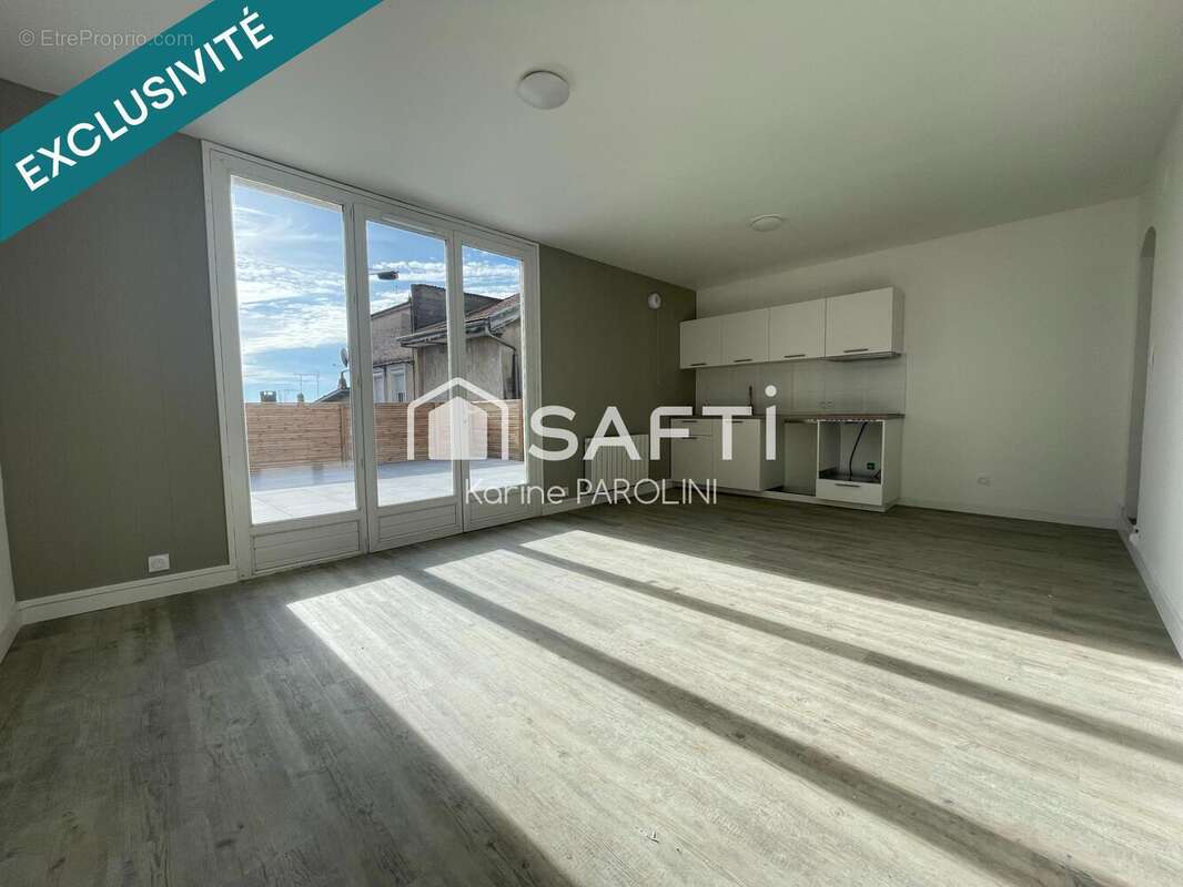 Photo 3 - Appartement à LA COTE-SAINT-ANDRE