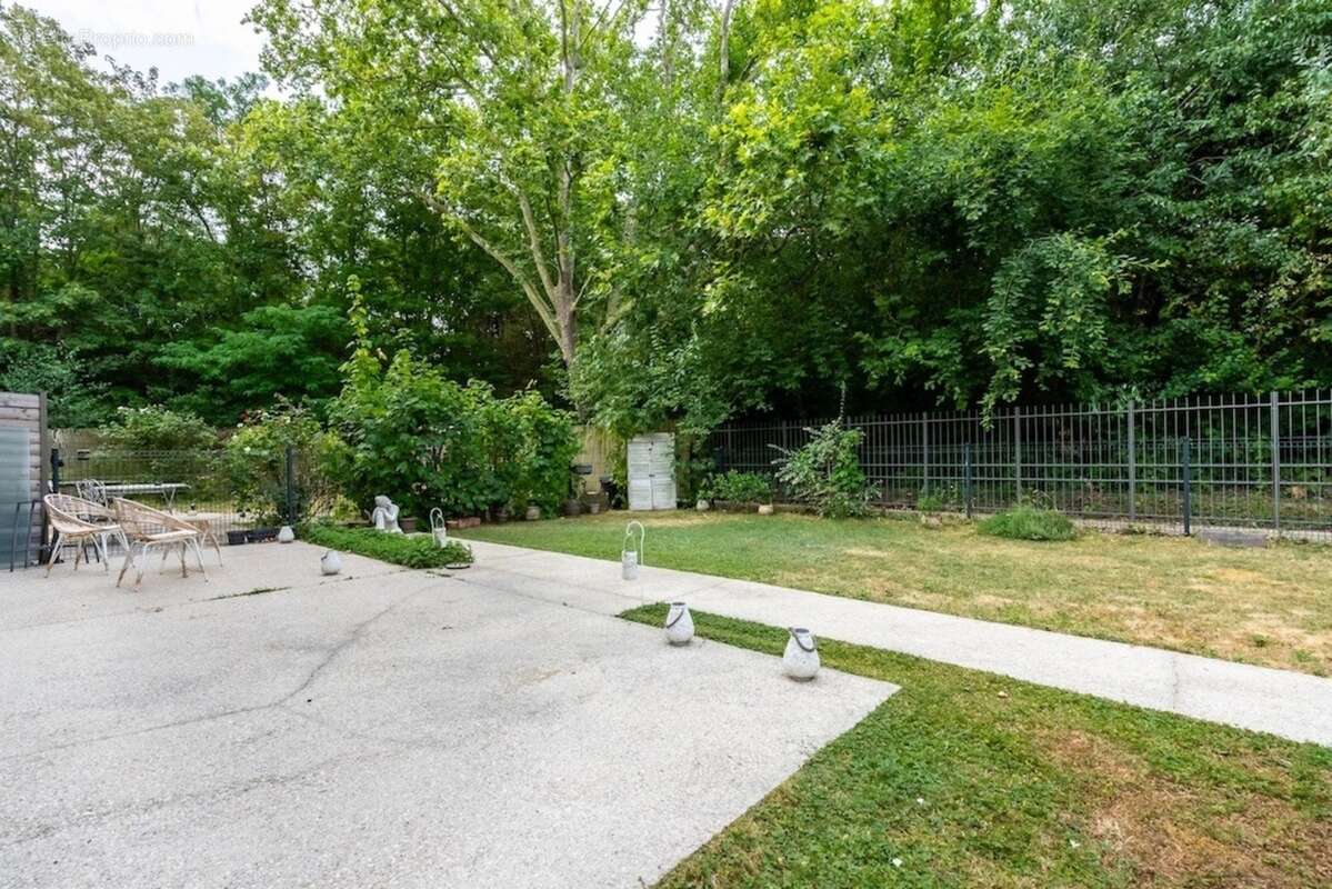 Appartement à vendre 3 pièces, STAINS 93240 - photo 11