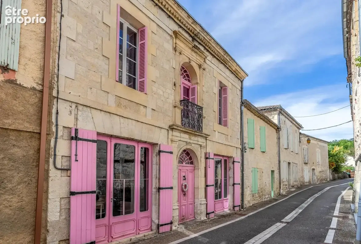 Maison à MONTAIGU-DE-QUERCY