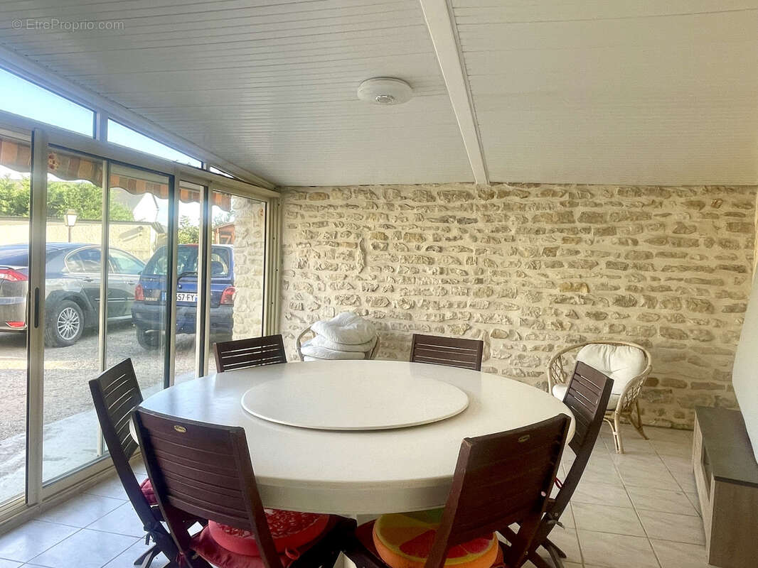 Maison à CHOUPPES