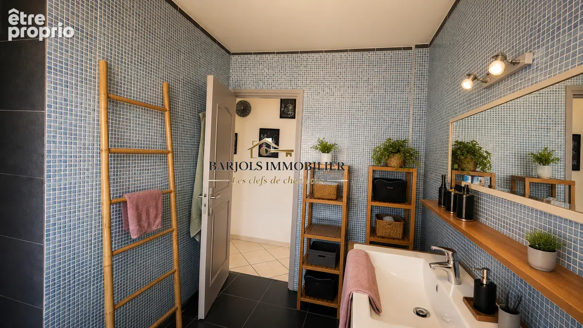 Maison 80 m² à Besse-Sur-Issole  - photo 8