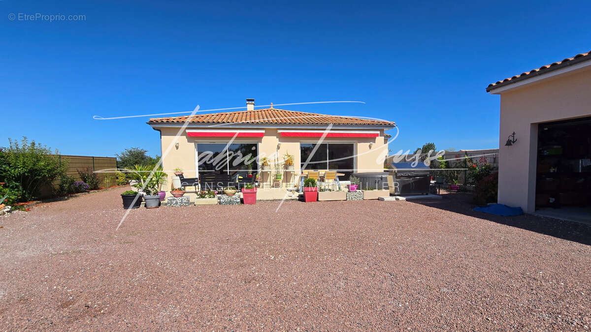 Maison à LA TREMBLADE