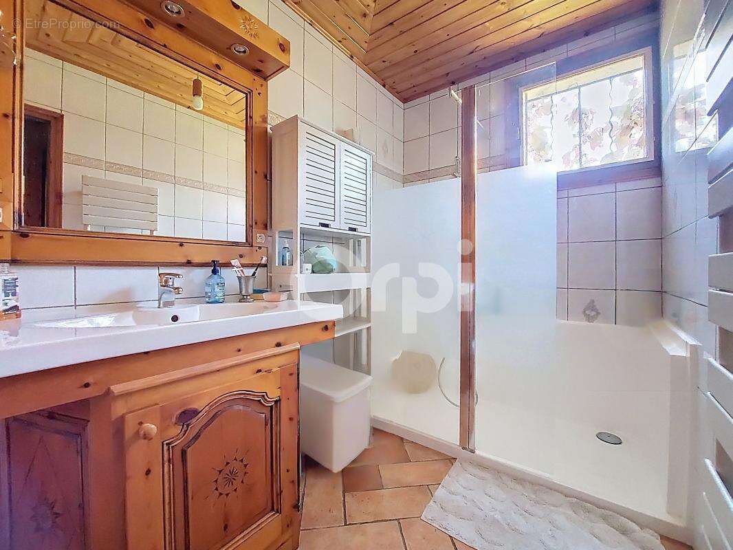 Maison à ALBERTVILLE