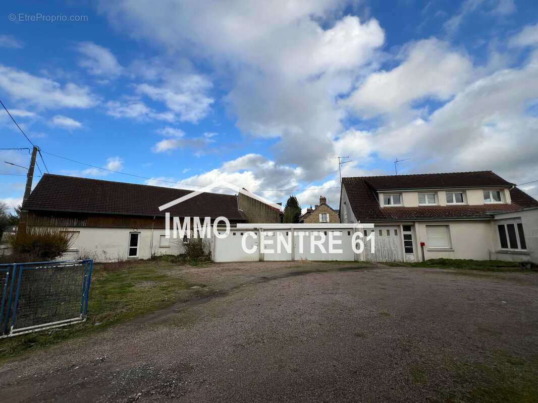 Maison à LA FERTE-MACE