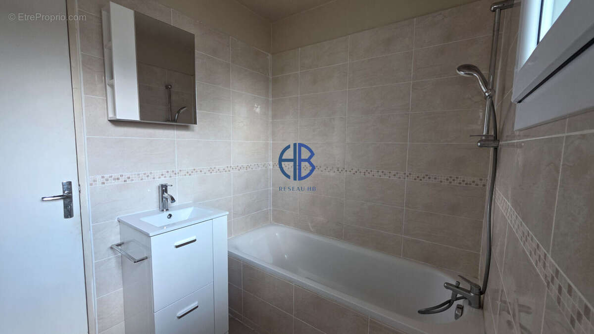 Appartement à BONDY