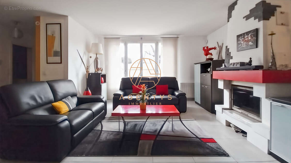 Maison à LE PLESSIS-TREVISE