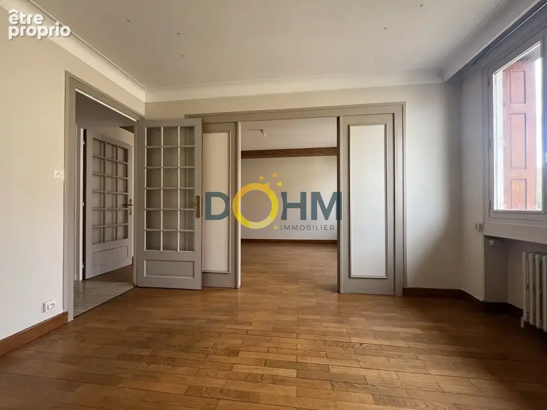Immeuble de rapport 4 appartements et 4 garages centre st-bonnet-le-chateau - photo 11